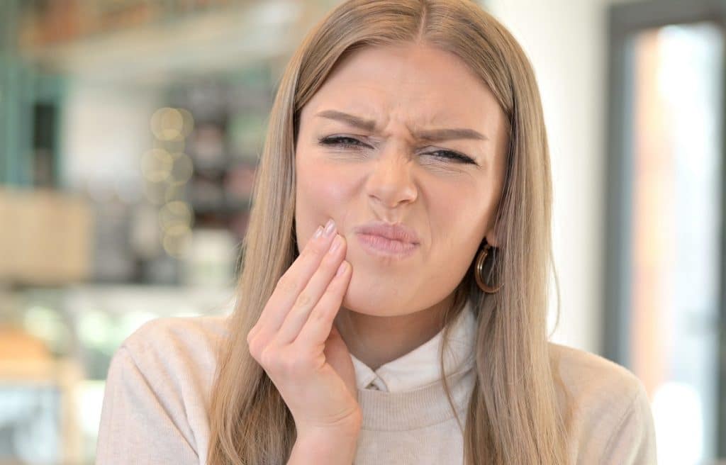 How To Instantly Relieve Tooth Sensitivity