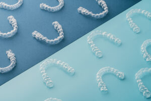 Transparent invisible dental aligners or braces aplicable for an